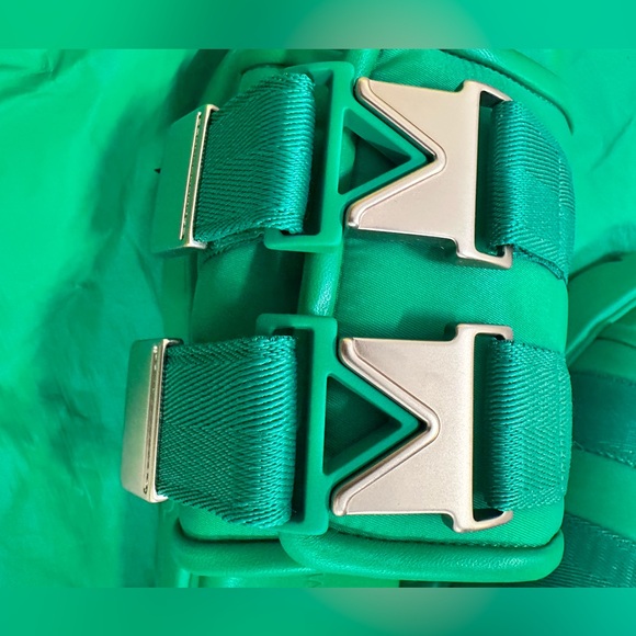 Bottega Veneta sandals NWT SIZE 38 retail $900 Italy - Picture 2 of 10